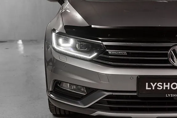 Volkswagen Passat Alltrack 2018 photo 2