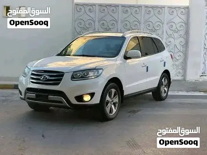 Hyundai Santa Fe 2012 photo 4
