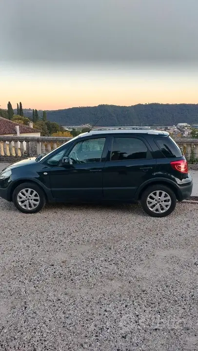 Fiat Sedici 2010 photo 3