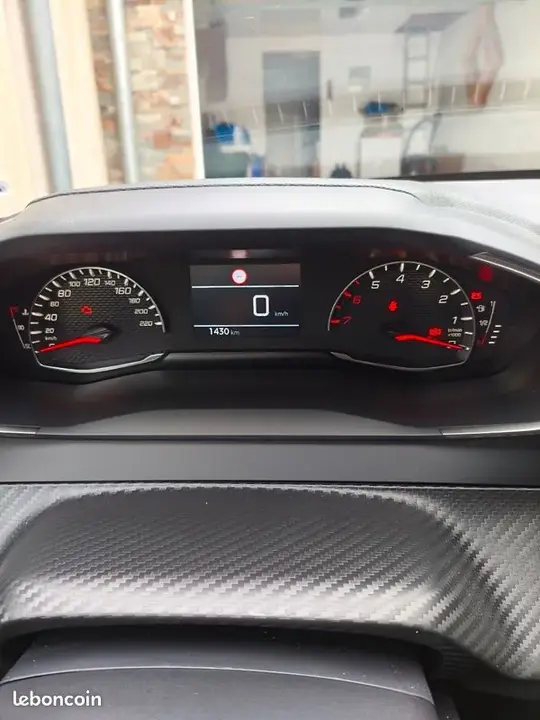 Peugeot 208 2026 photo 3