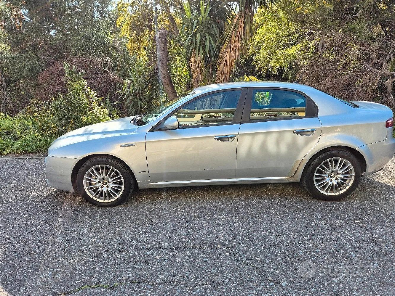 Alfa Romeo 159 2008 photo 2