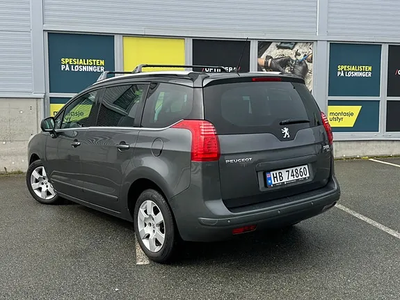 Peugeot 5008 2012 photo 4