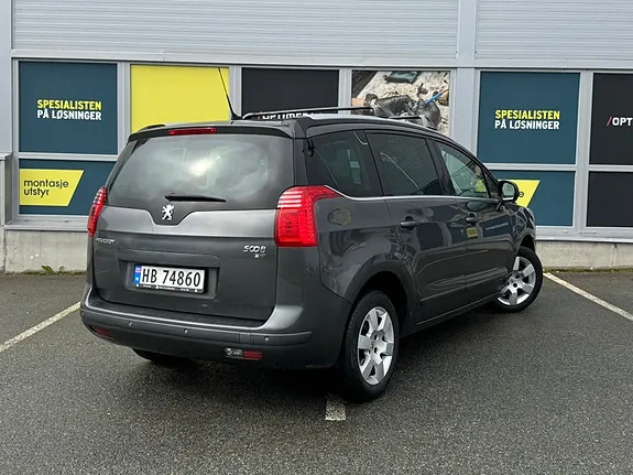 Peugeot 5008 2012 photo 5