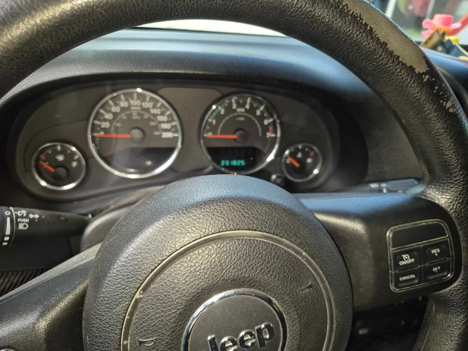 Jeep Wrangler 2013 photo 4