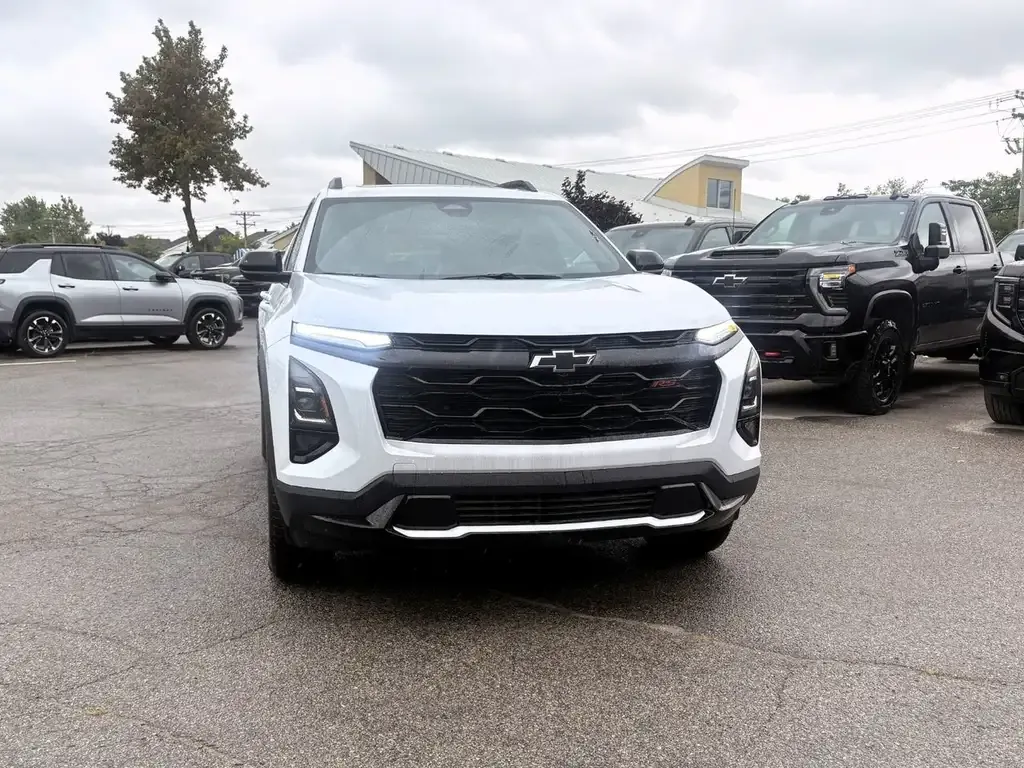 Chevrolet Equinox 2026 photo 2