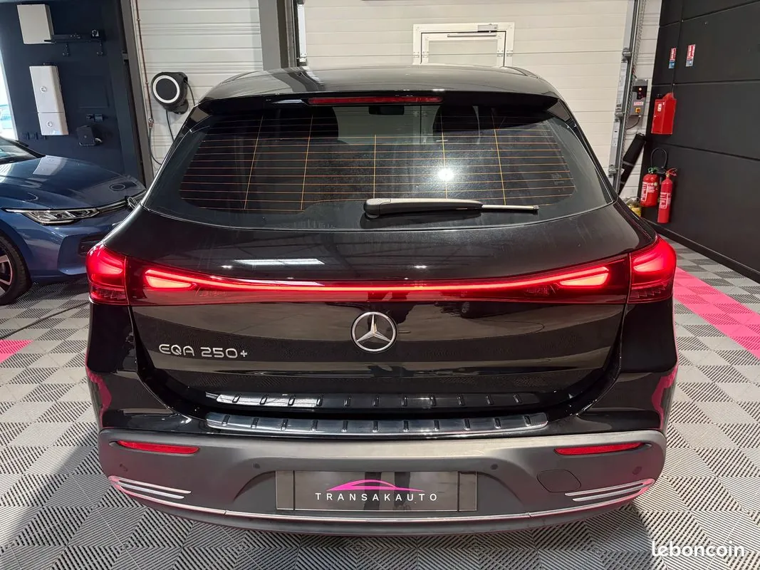 Mercedes-Benz Eqa 2024 photo 3