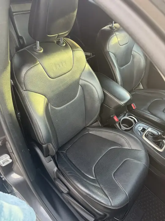 Jeep Cherokee 2014 photo 3