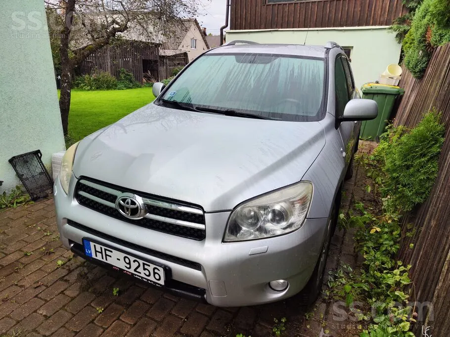 Toyota Rav4 2008 photo 5
