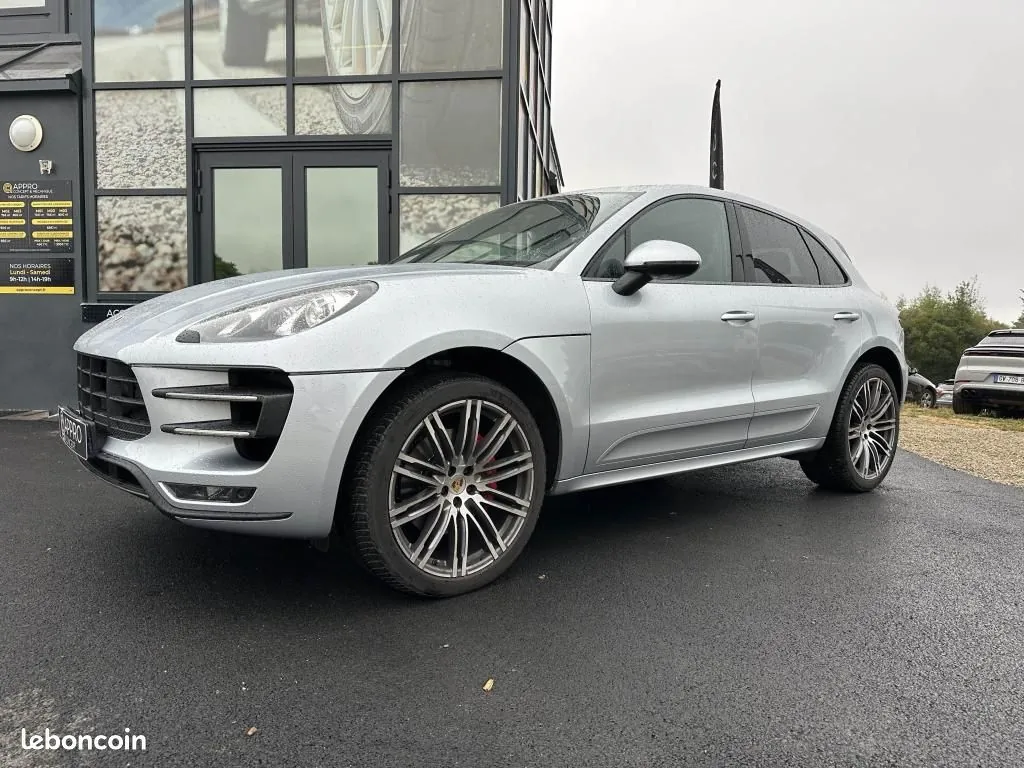 Porsche Macan 2015 photo 2