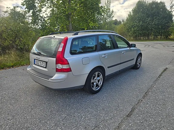 Volvo V50 2004 photo 3