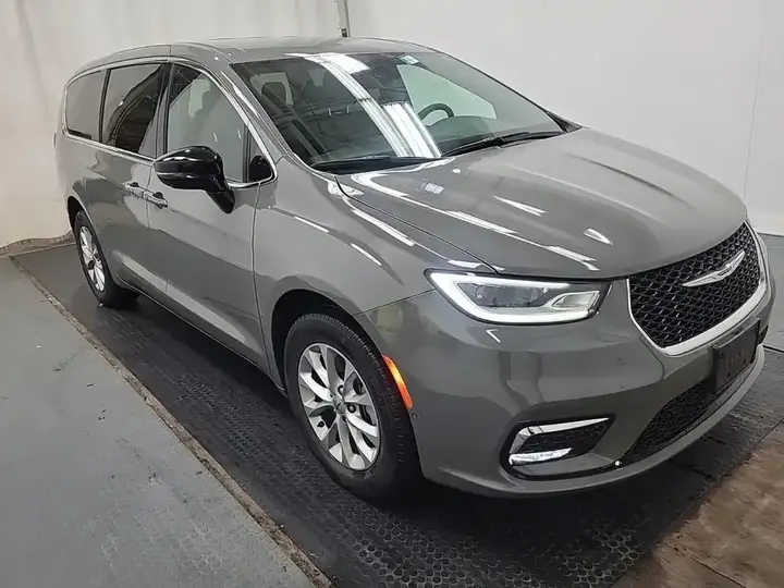 Chrysler Pacifica