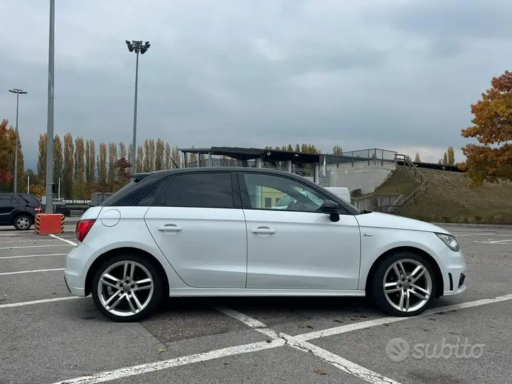Audi A1 2013 photo 2