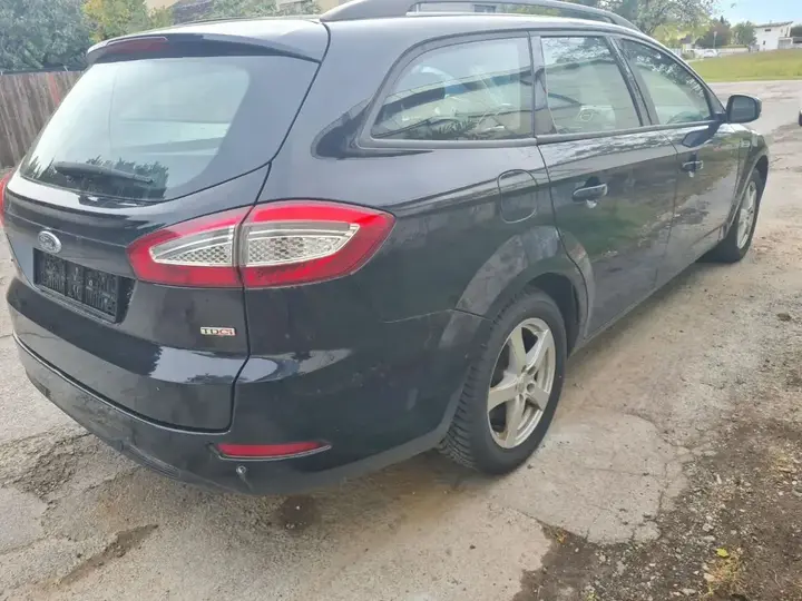 Ford Mondeo 2010 photo 3