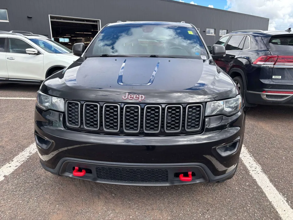 Jeep Grand Cherokee 2020 photo 2
