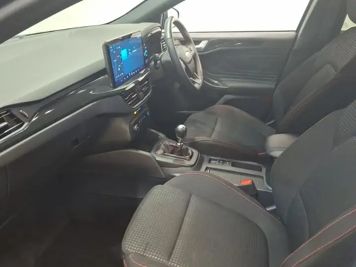 Ford Focus 2023 photo 5