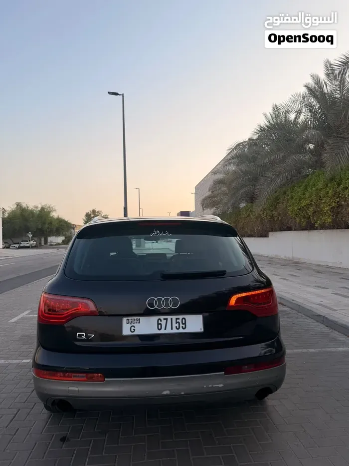 Audi Q7 2011 photo 4