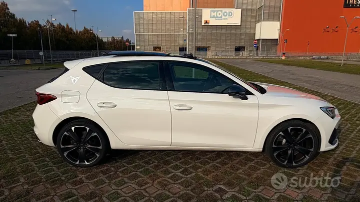 Cupra Leon 2021 photo 3