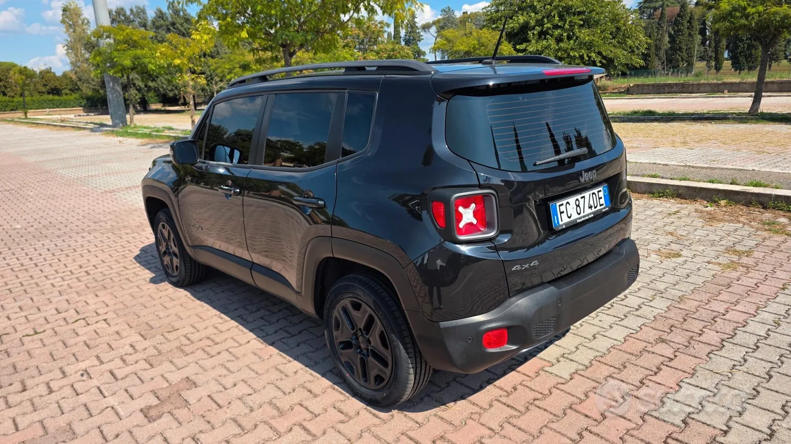 Jeep Renegade 2016 photo 5
