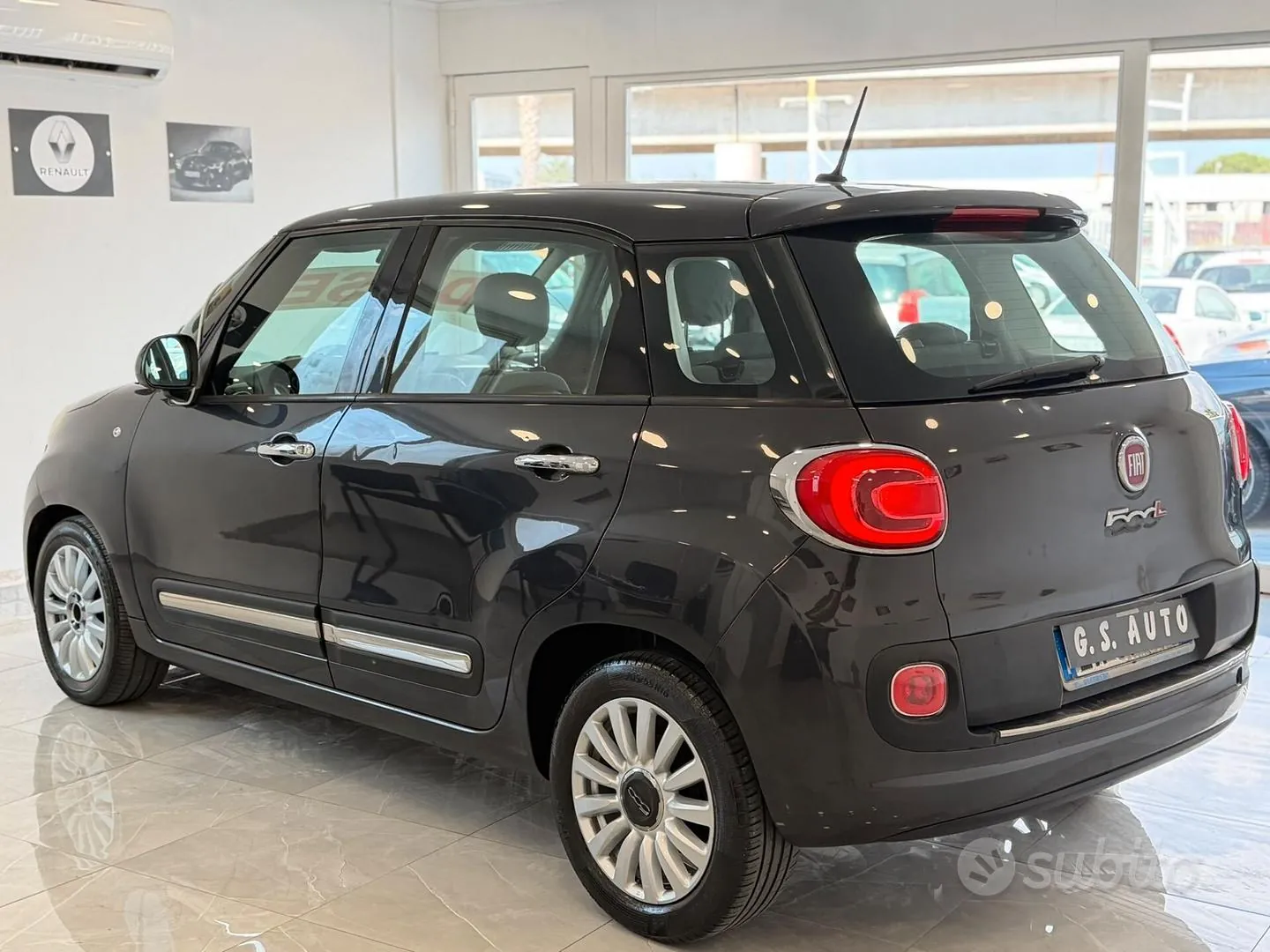 Fiat 500L 2015 photo 2