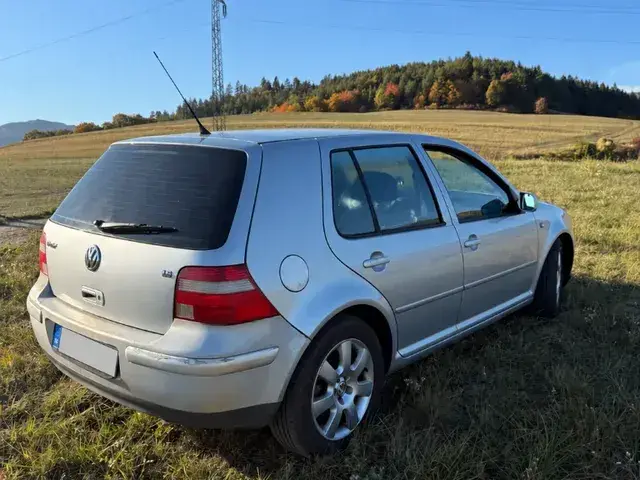 Volkswagen Golf 2003 photo 3