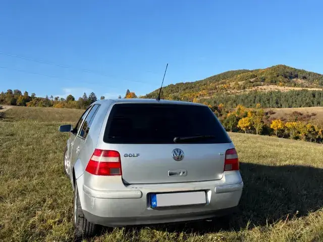 Volkswagen Golf 2003 photo 4