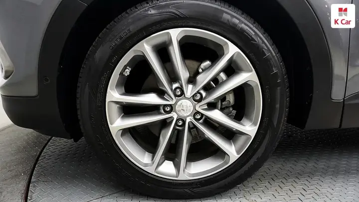 Hyundai Santa Fe 2017 photo 5