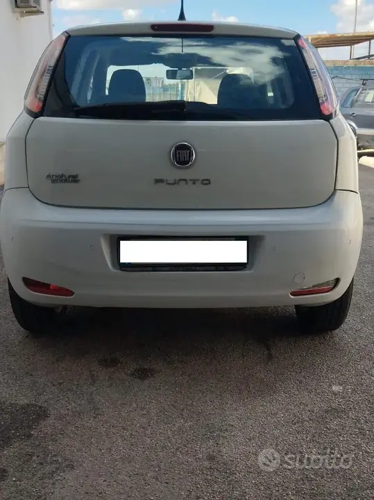 Fiat Punto 2014 photo 3