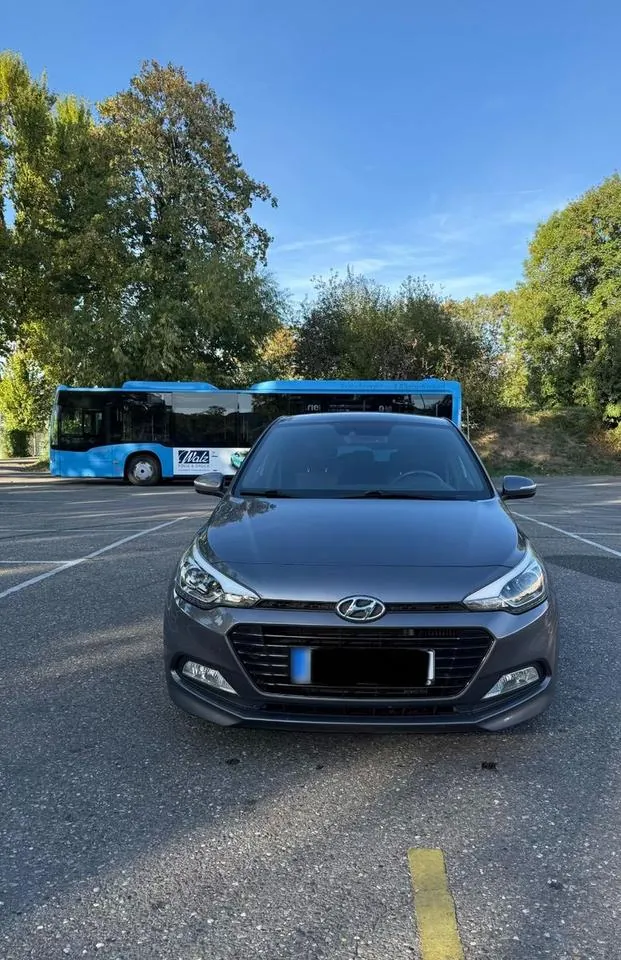 Hyundai I20