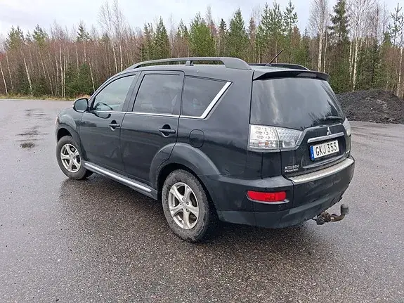 Mitsubishi Outlander 2011 photo 3