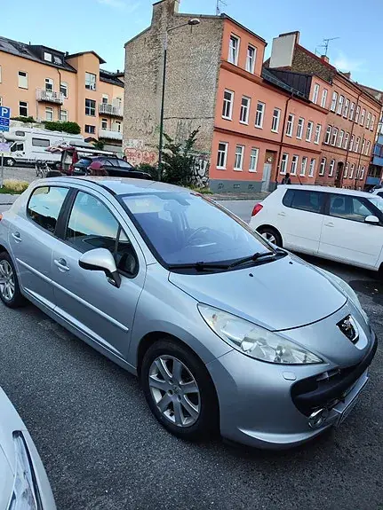 Peugeot 207