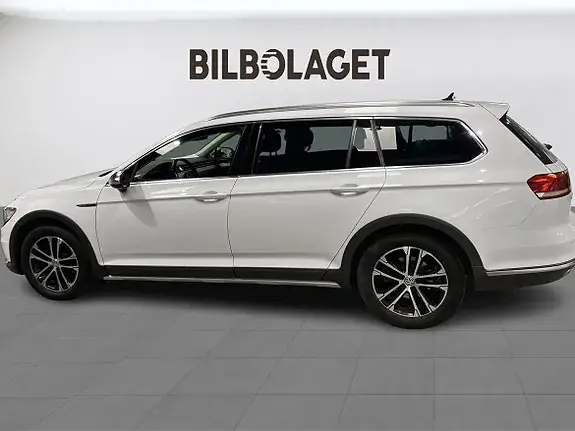 Volkswagen Passat Alltrack 2018 photo 2