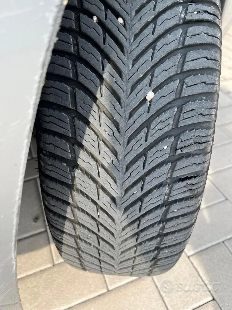 Toyota Yaris 2010 photo 3