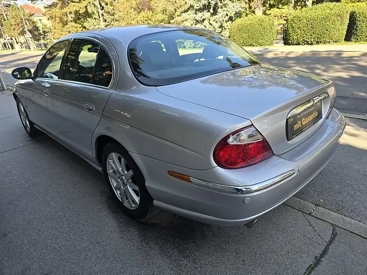 Jaguar S-Type 2004 photo 3
