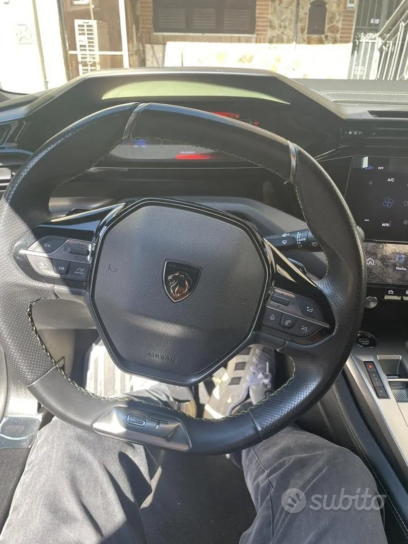 Peugeot 308 2023 photo 5