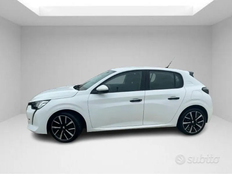 Peugeot 208 2021 photo 5
