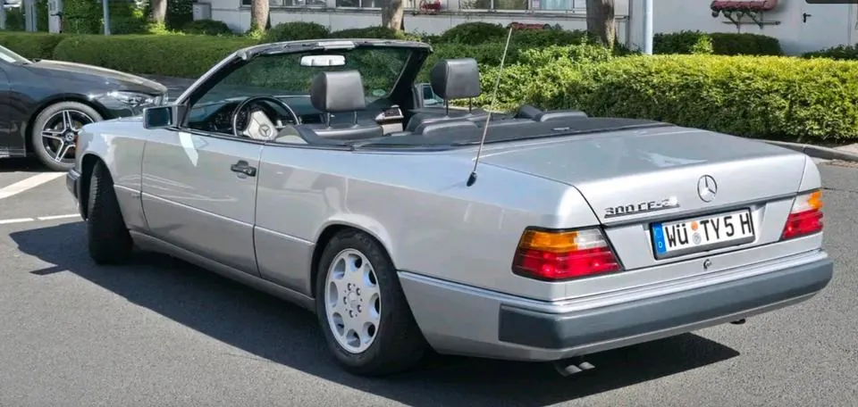 Mercedes-Benz 300Ce