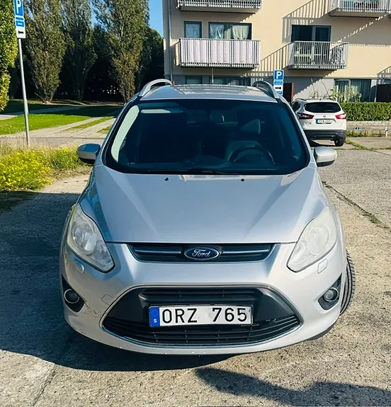 Ford Grand C-Max 2011 photo 2
