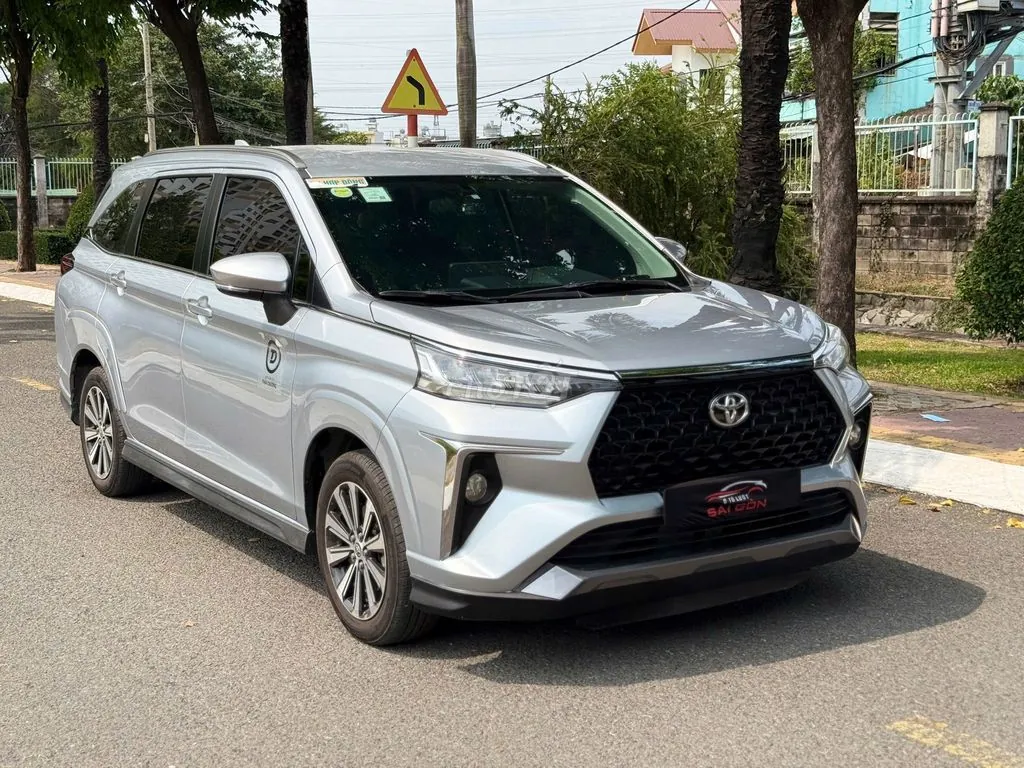 Toyota Veloz 2022 photo 2