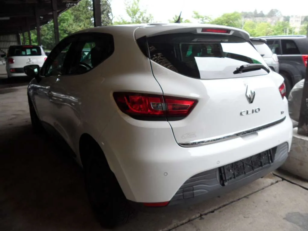 Renault Clio 2014 photo 4