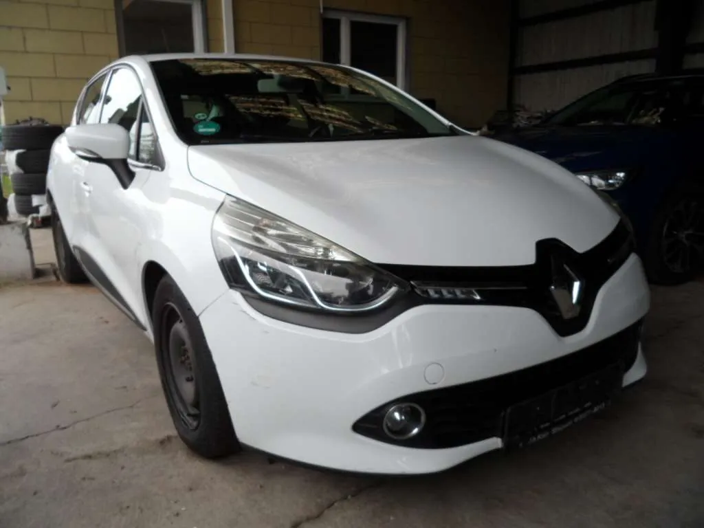 Renault Clio 2014 photo 3