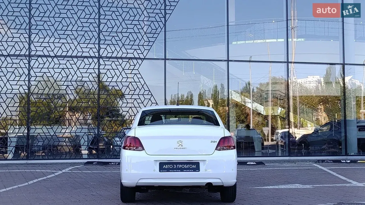 Peugeot 301 2021 photo 4