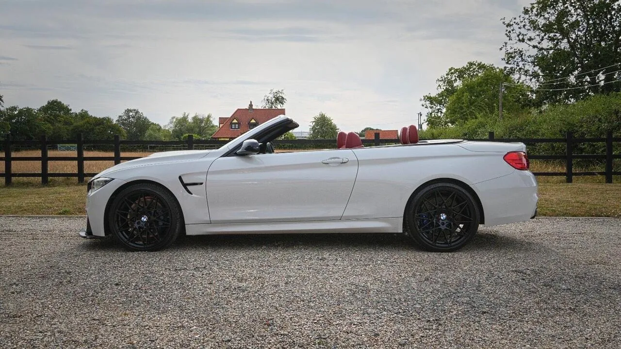 BMW M4 2016 photo 5