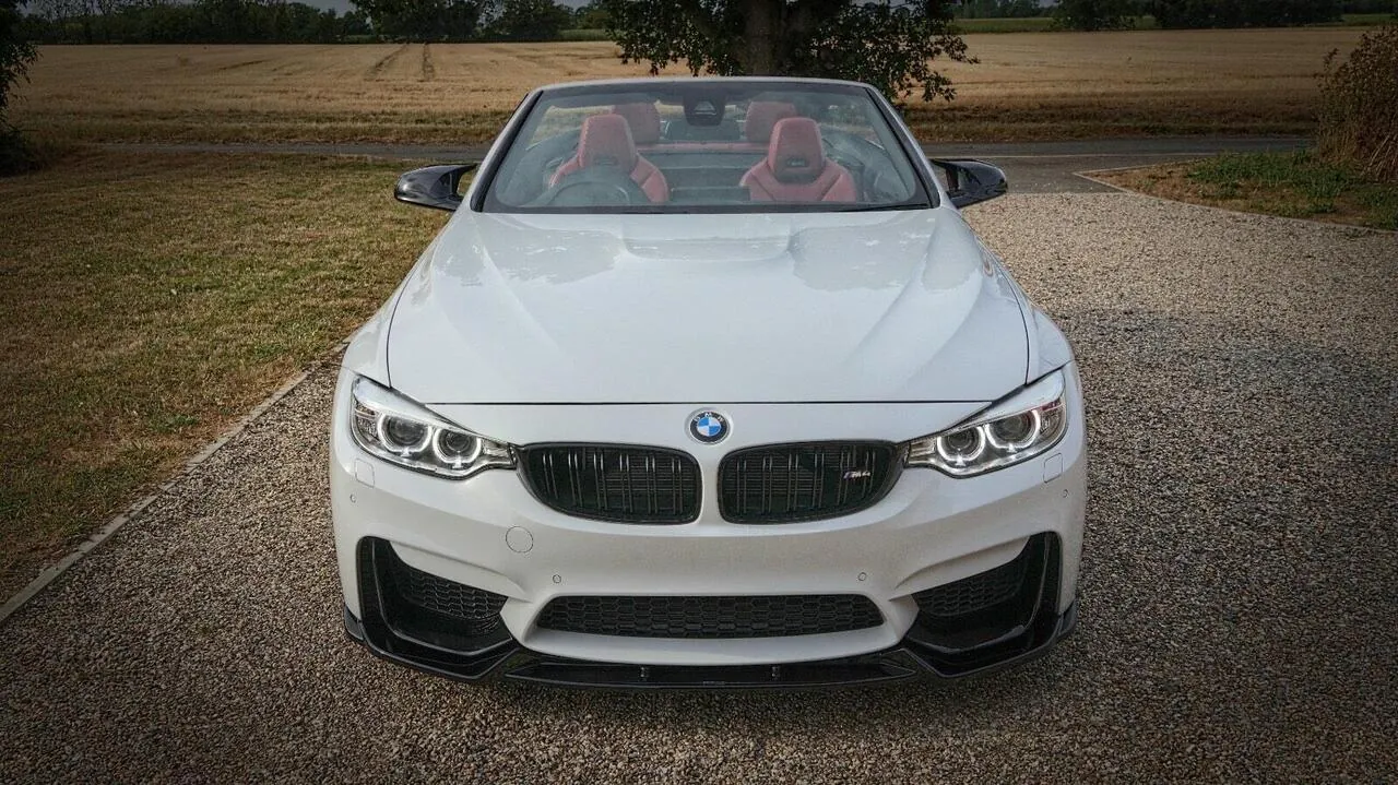 BMW M4 2016 photo 4