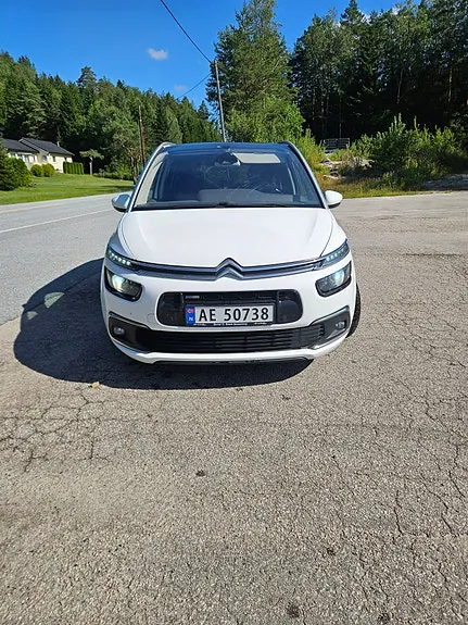 Citroen Grand C4 Picasso 2017 photo 2