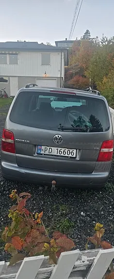 Volkswagen Touran 2006 photo 3