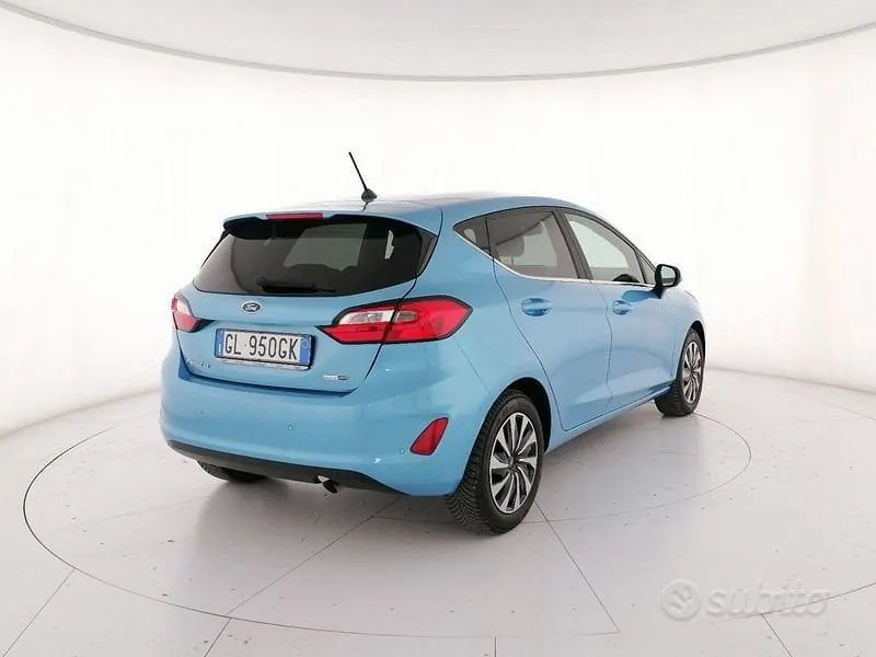 Ford Fiesta 2022 photo 2