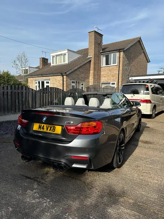 BMW M4 2015 photo 5