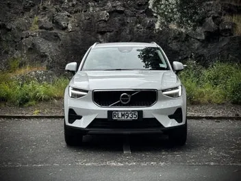 Volvo Xc40 2025 photo 3