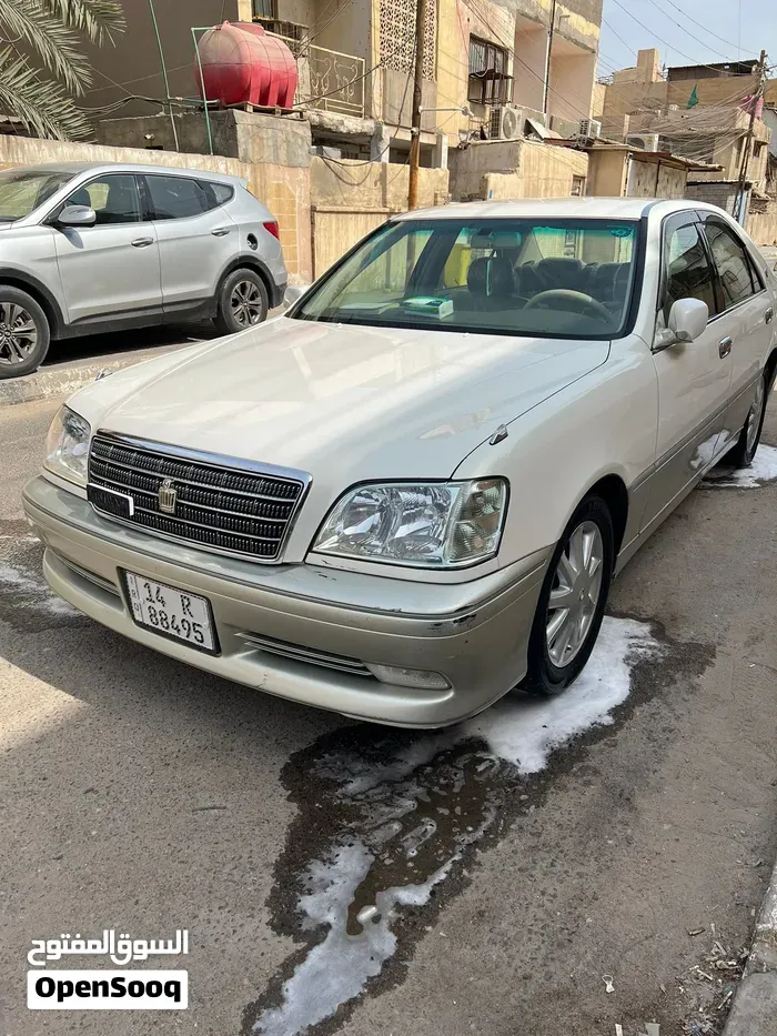 Toyota Crown 2002 photo 3