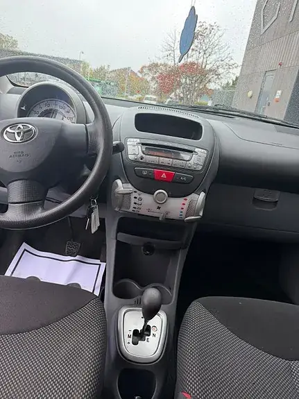 Toyota Aygo 2010 photo 5